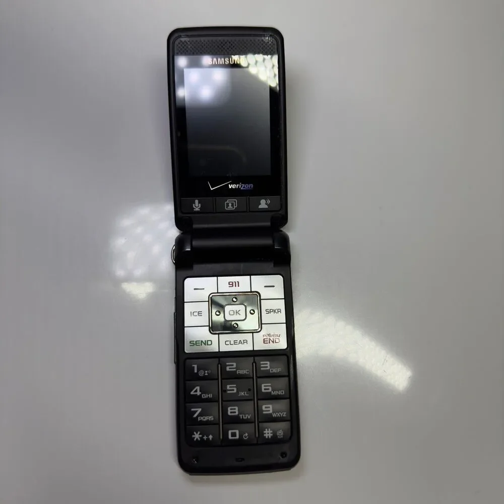 Samsung Haven Model SCHU320 Flip Phone Dark Gray
